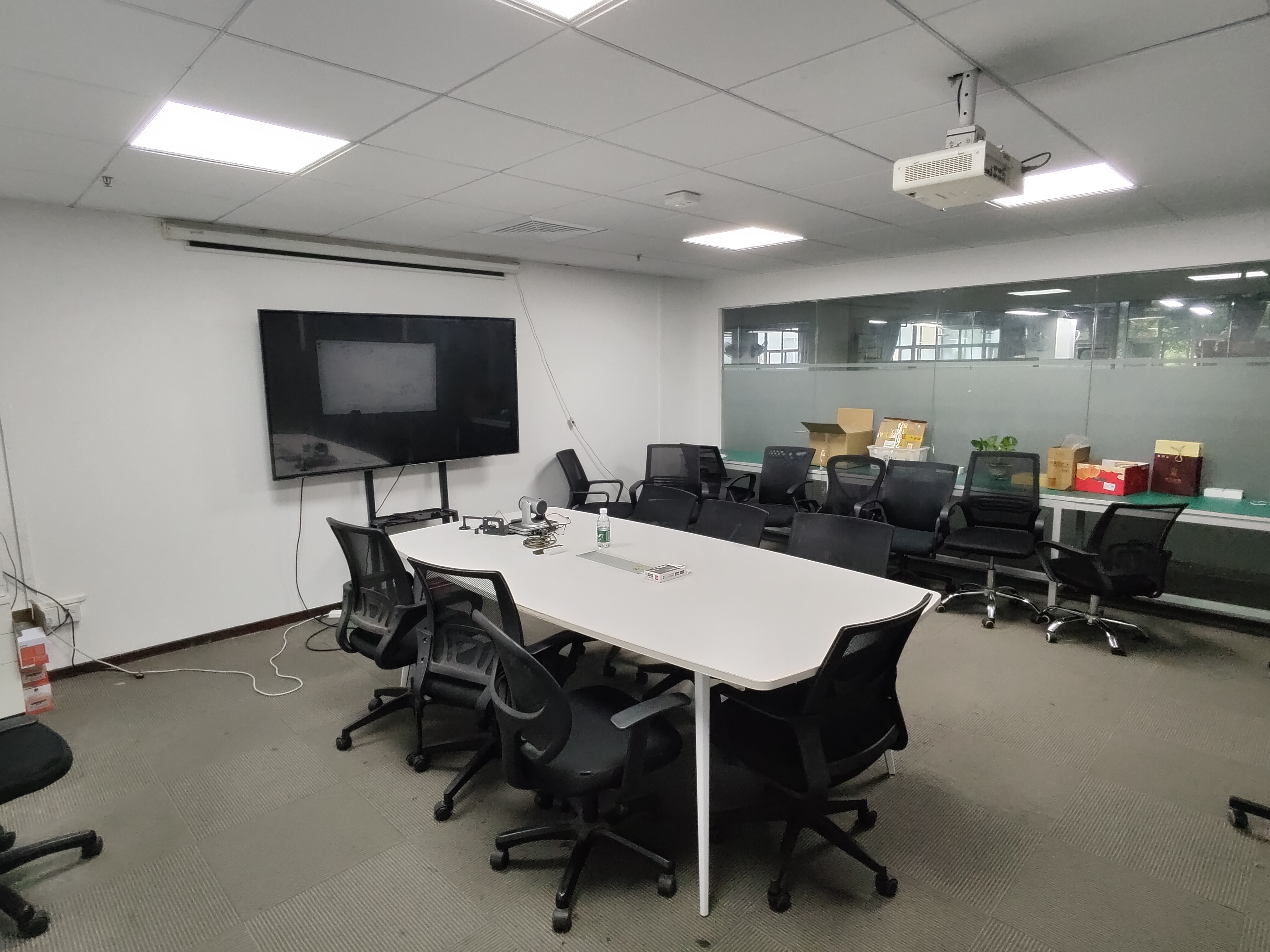 006 Xiaomi 会议室